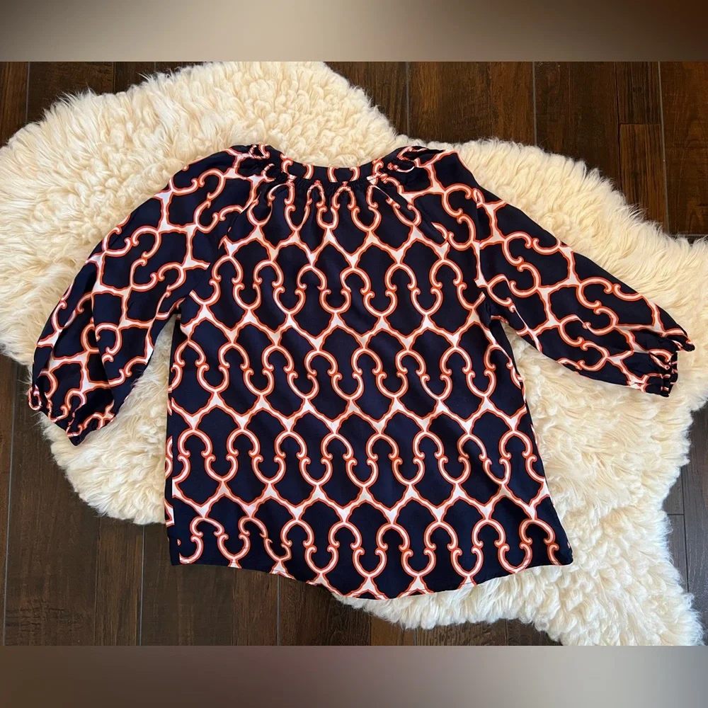Blouse - Picture 2 of 5
